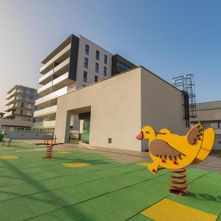 Royal Manu Apartment Netflix Łódź Eksteriør billede