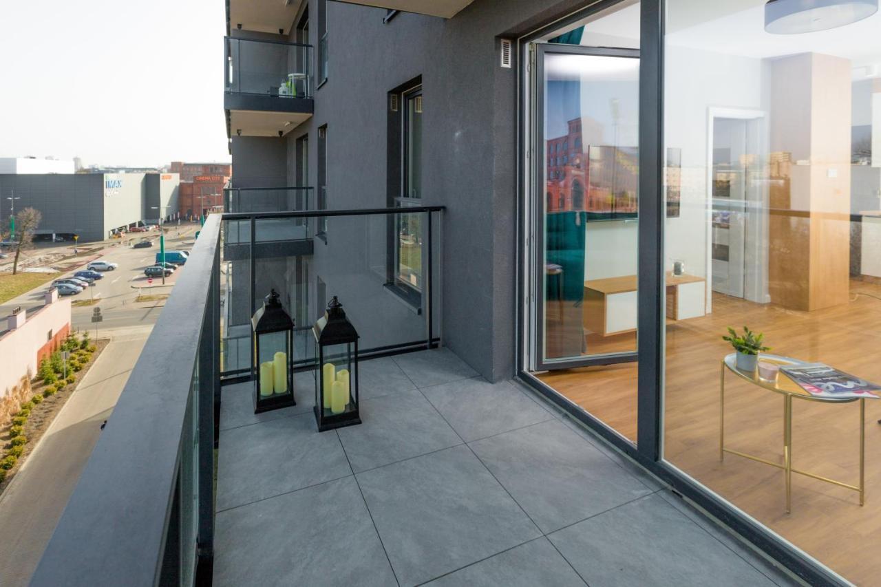 Royal Manu Apartment Netflix Łódź Eksteriør billede